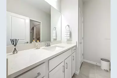 373 Sandbar Avenue NE, Saint Petersburg, FL 33716 - Photo 38