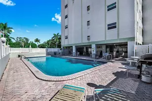 7321 Central Ave, Saint Petersburg, FL 33710 - Photo 24