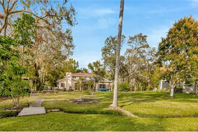 7201 Hodgewood Ct Court, Tampa, FL 33614 - Photo 56