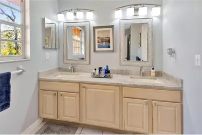 7201 Hodgewood Ct Court, Tampa, FL 33614 - Photo 34