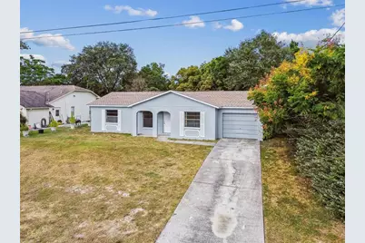 11127 Holbrook Street, Spring Hill, FL 34609 - Photo 44