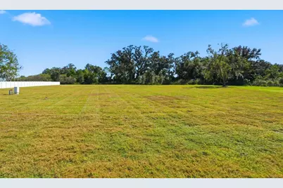 41043 Stanton Hall, Dade City, FL 33525 - Photo 38