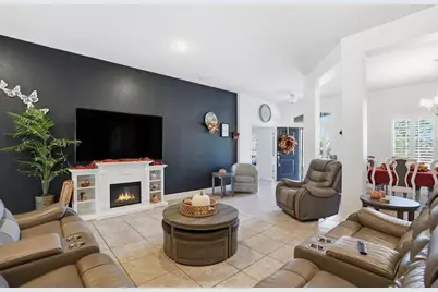 41043 Stanton Hall, Dade City, FL 33525 - Photo 6