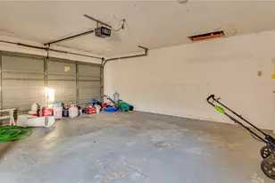 10733 Fallen Leaf Ln, Port Richey, FL 34668 - Photo 38