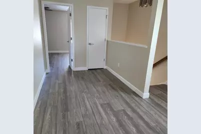 11241 Cedar Hollow Lane, Tampa, FL 33618 - Photo 4