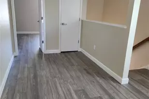 11241 Cedar Hollow Ln, Tampa, FL 33618 - Photo 4