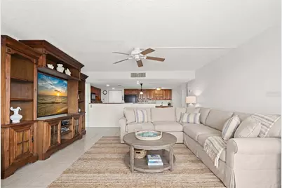 500 Treasure Island Causeway #406, Treasure Island, FL 33706 - Photo 4