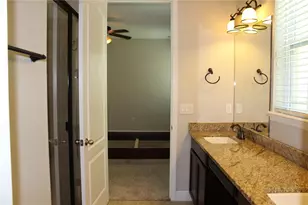 131 Villa Preserve Ave, Lutz, FL 33548 - Photo 18