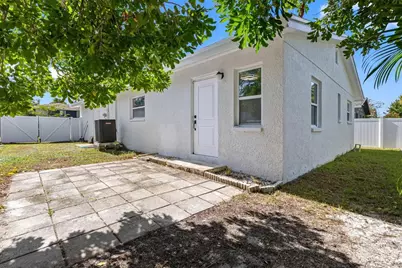 1861 Shore Acres Boulevard NE, Saint Petersburg, FL 33703 - Photo 40