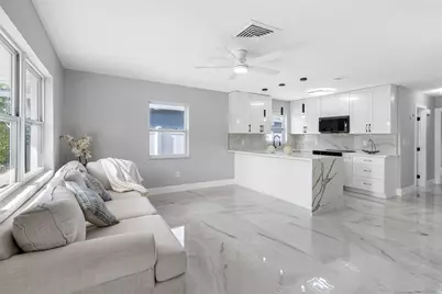 1861 Shore Acres Boulevard NE, Saint Petersburg, FL 33703 - Photo 10