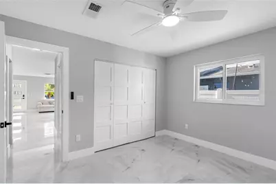 1861 Shore Acres Boulevard NE, Saint Petersburg, FL 33703 - Photo 20