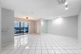 5970 80th St N, Saint Petersburg, FL 33709 - Photo 10