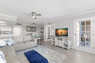 5220 Brittany Dr S, Saint Petersburg, FL 33715 - Photo 10