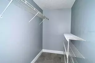 3964 Dream Oak Pl, Tampa, FL 33613 - Photo 8