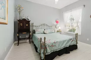 13510 Westshire Dr, Tampa, FL 33618 - Photo 60