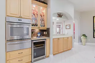 13510 Westshire Dr, Tampa, FL 33618 - Photo 34