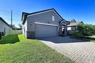 11411 Chilly Water Ct, Riverview, FL 33569 - Photo 8