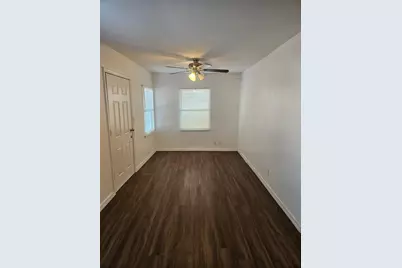3450 17th Avenue S, Saint Petersburg, FL 33711 - Photo 4