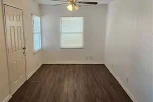 3450 17th Ave S, Saint Petersburg, FL 33711 - Photo 4