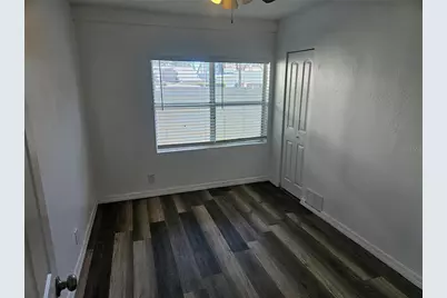 3450 17th Avenue S, Saint Petersburg, FL 33711 - Photo 8