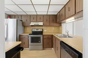 6219 Palma Del Mar Blvd S, Saint Petersburg, FL 33715 - Photo 6