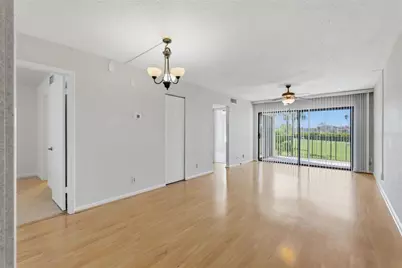 6219 Palma Del Mar Boulevard S #205, Saint Petersburg, FL 33715 - Photo 4