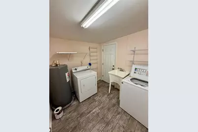 7601 32nd Avenue N, Saint Petersburg, FL 33710 - Photo 12