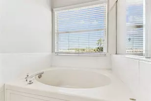 11651 Declaration Dr, Tampa, FL 33635 - Photo 36