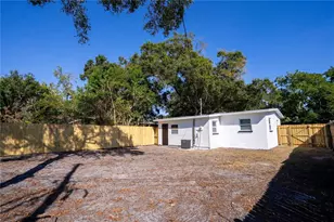 4818 68th St N, Saint Petersburg, FL 33709 - Photo 22