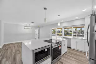 1014 Silver Palm Way, Apollo Beach, FL 33572 - Photo 22