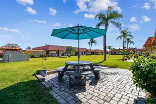 19029 US Hwy 19 N, Clearwater, FL 33764 - Photo 32