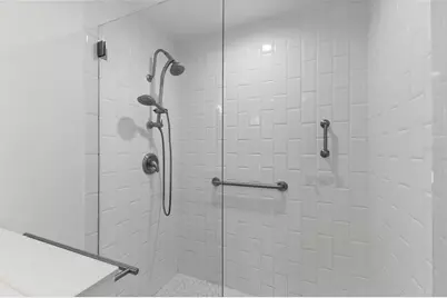 3010 W Grovewood Court #D, Tampa, FL 33629 - Photo 20