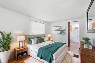 37828 Newal Ave, Zephyrhills, FL 33542 - Photo 14