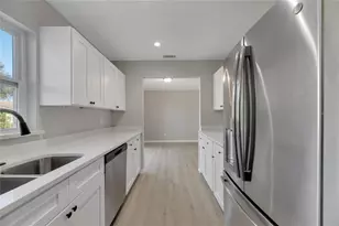 527 Fox Run Trail, Apollo Beach, FL 33572 - Photo 22