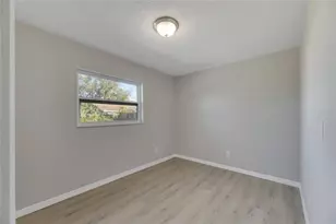 527 Fox Run Trail, Apollo Beach, FL 33572 - Photo 24