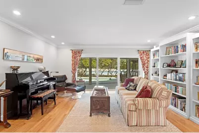1501 75th Circle NE, Saint Petersburg, FL 33702 - Photo 12