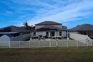 7021 King Crk Dr, Sun City Center, FL 33573 - Photo 40