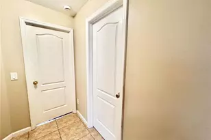 18133 Lembrecht Way, Tampa, FL 33647 - Photo 56