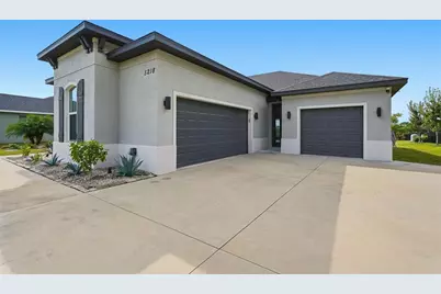 5218 Lake Venice Drive, Wimauma, FL 33598 - Photo 8