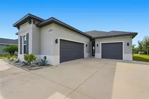 5218 Lake Venice Dr, Wimauma, FL 33598 - Photo 8