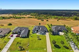 5218 Lake Venice Dr, Wimauma, FL 33598 - Photo 8