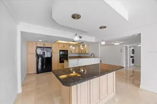 100 Oakmont Ln, Belleair, FL 33756 - Photo 10