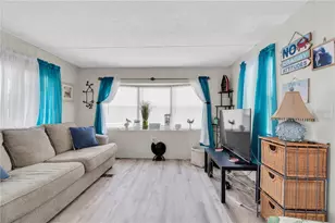 7801 34th Ave N, Saint Petersburg, FL 33710 - Photo 6