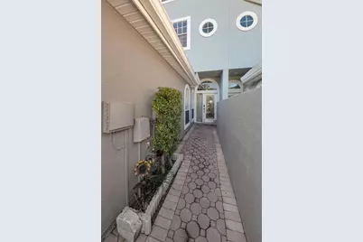 1704 Lago Vista Boulevard, Palm Harbor, FL 34685 - Photo 6