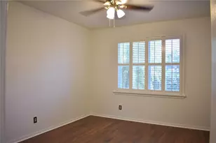 1159 Jameson Greens Dr, Sun City Center, FL 33573 - Photo 12