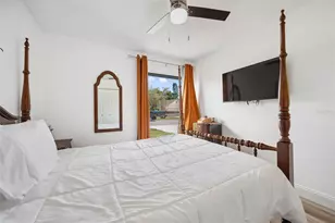 3558 65th Ave Cir E, Sarasota, FL 34243 - Photo 18
