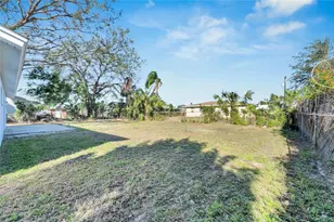 527 Fox Run Trail, Apollo Beach, FL 33572 - Photo 44