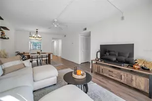 5775 Park St N, Saint Petersburg, FL 33709 - Photo 14