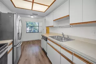 5775 Park St N, Saint Petersburg, FL 33709 - Photo 16