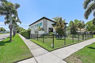 2500 4th Ave S, Saint Petersburg, FL 33712 - Photo 6